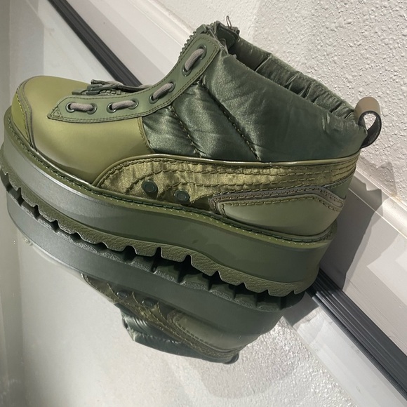 PUMA FENTY BY RIHANNA CYPRESS GREEN PLATFORM SNEAKER BOOTS - Picture 3 of 13